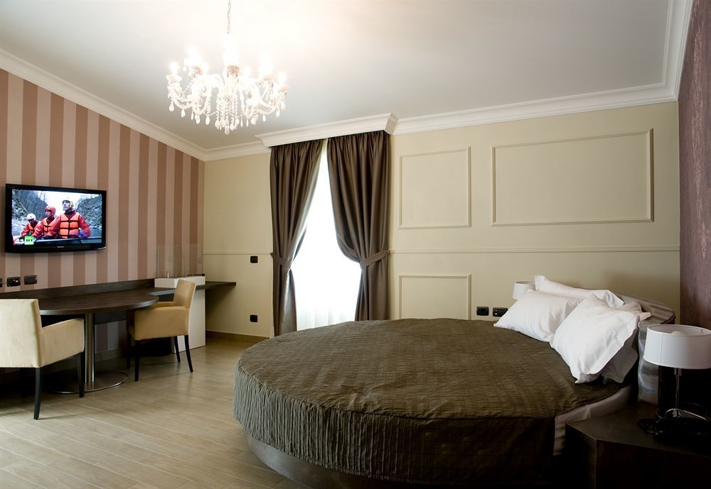 Hotel Il Corazziere Merone Chambre photo